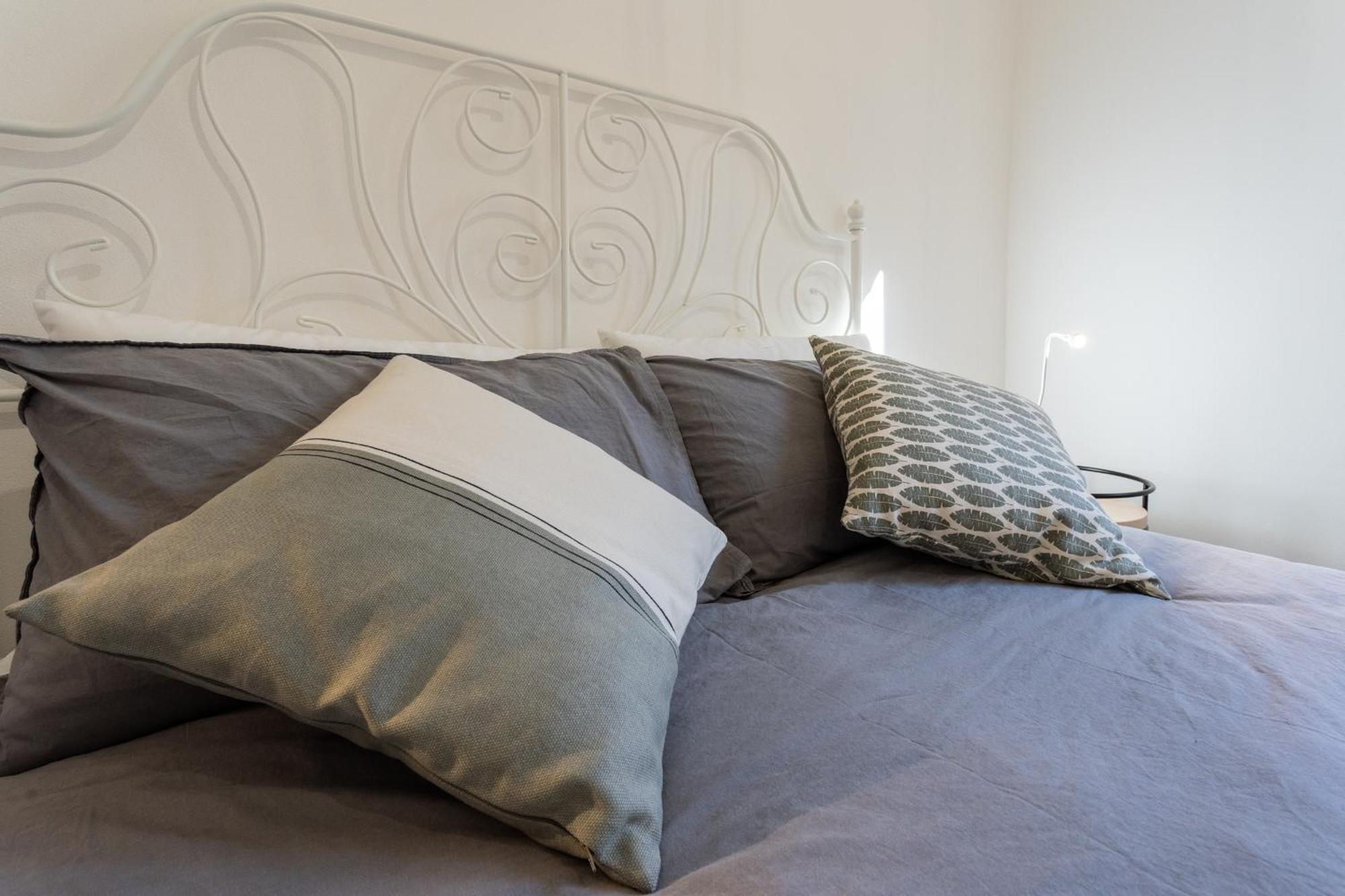 Lovely Corner In The Heart Of The Lake By Rent All Como Zewnętrze zdjęcie
